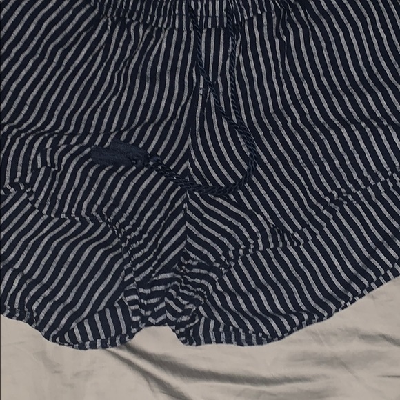 Maternity Shorts - Picture 4 of 4